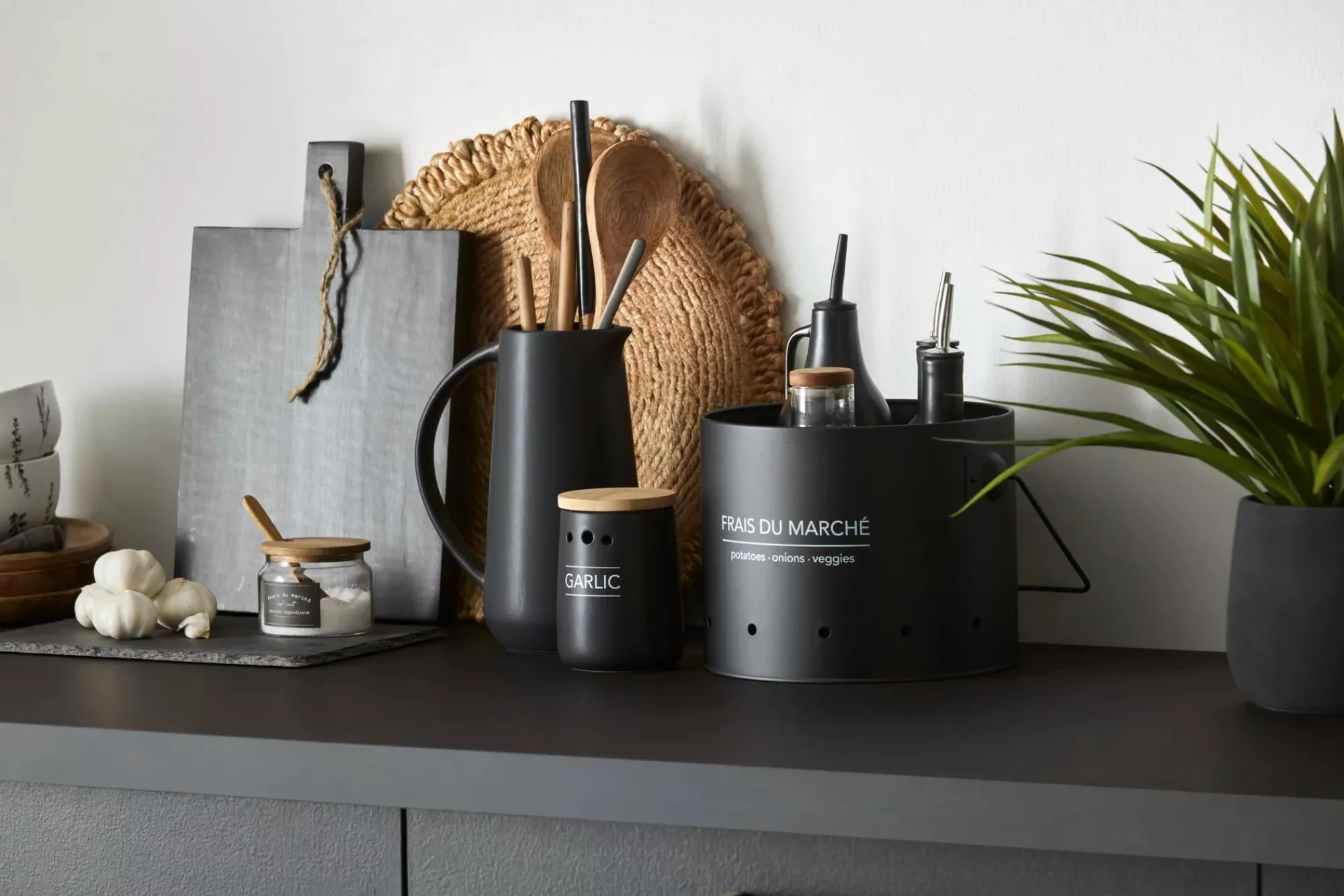 Clearance Bouclair Black Ceramic Garlic Container