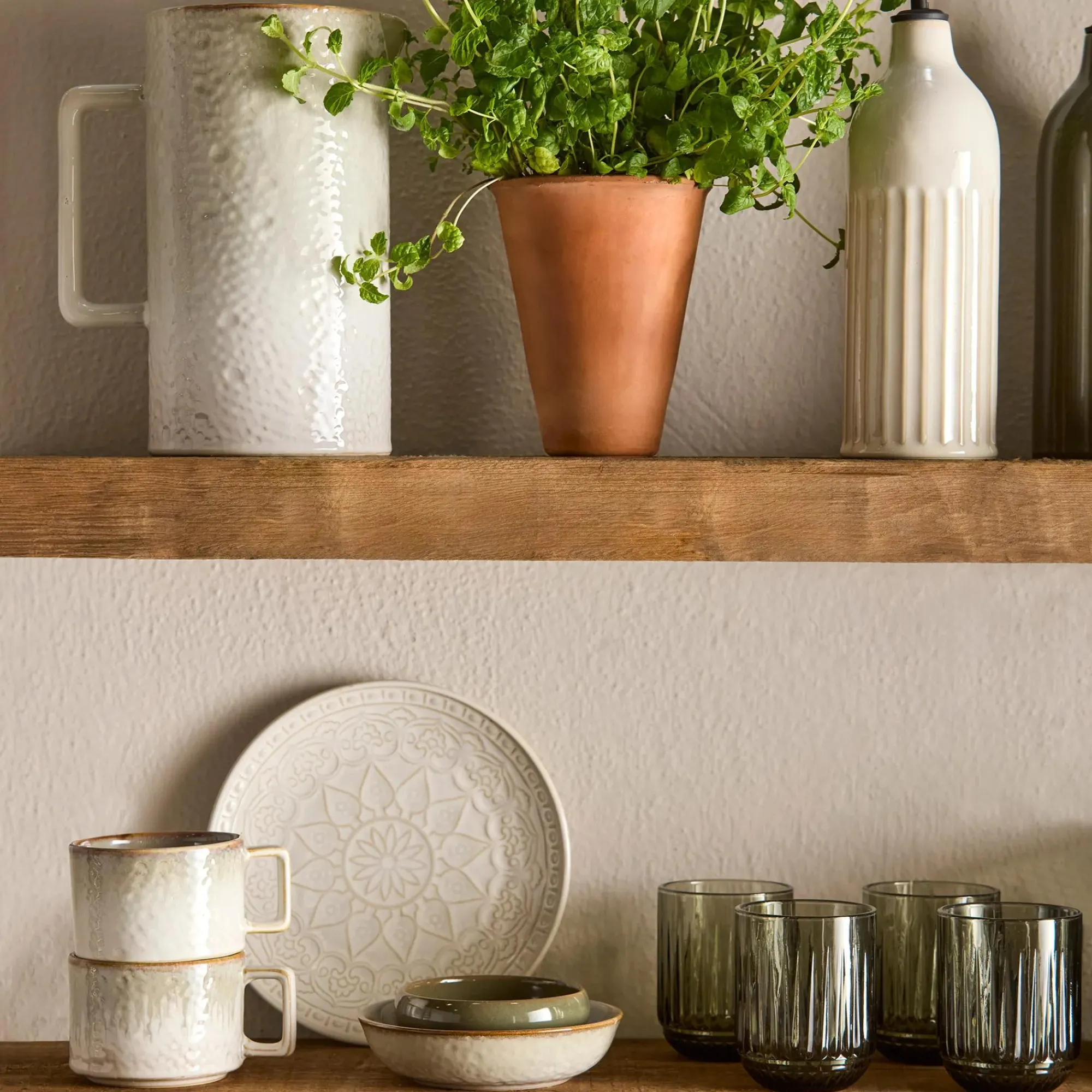 Outlet Bouclair Ceramic Pitcher