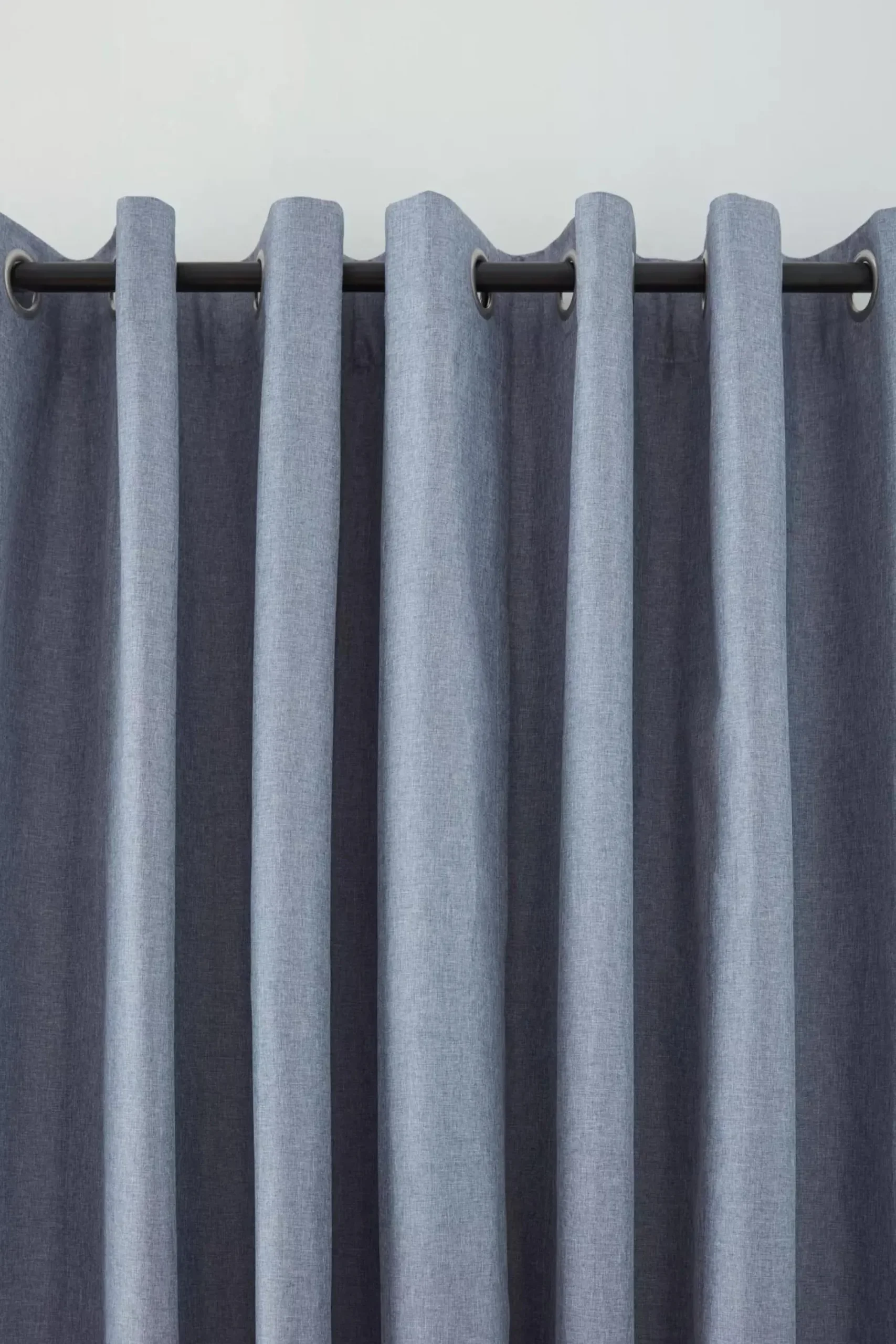 Outlet Bouclair Charcoal Chambray Blackout Curtain