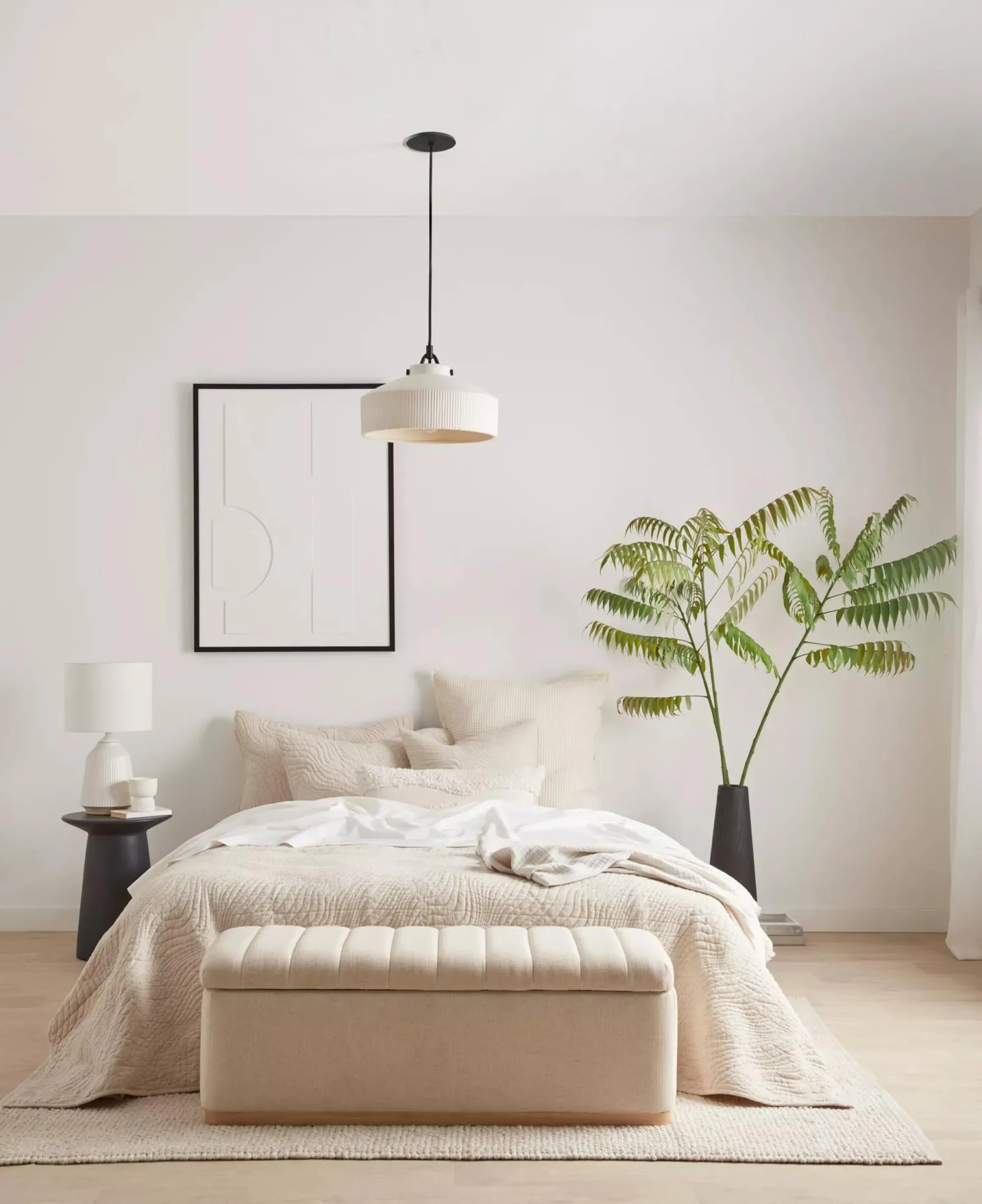 Discount Bouclair Cream Ceramic Table Lamp