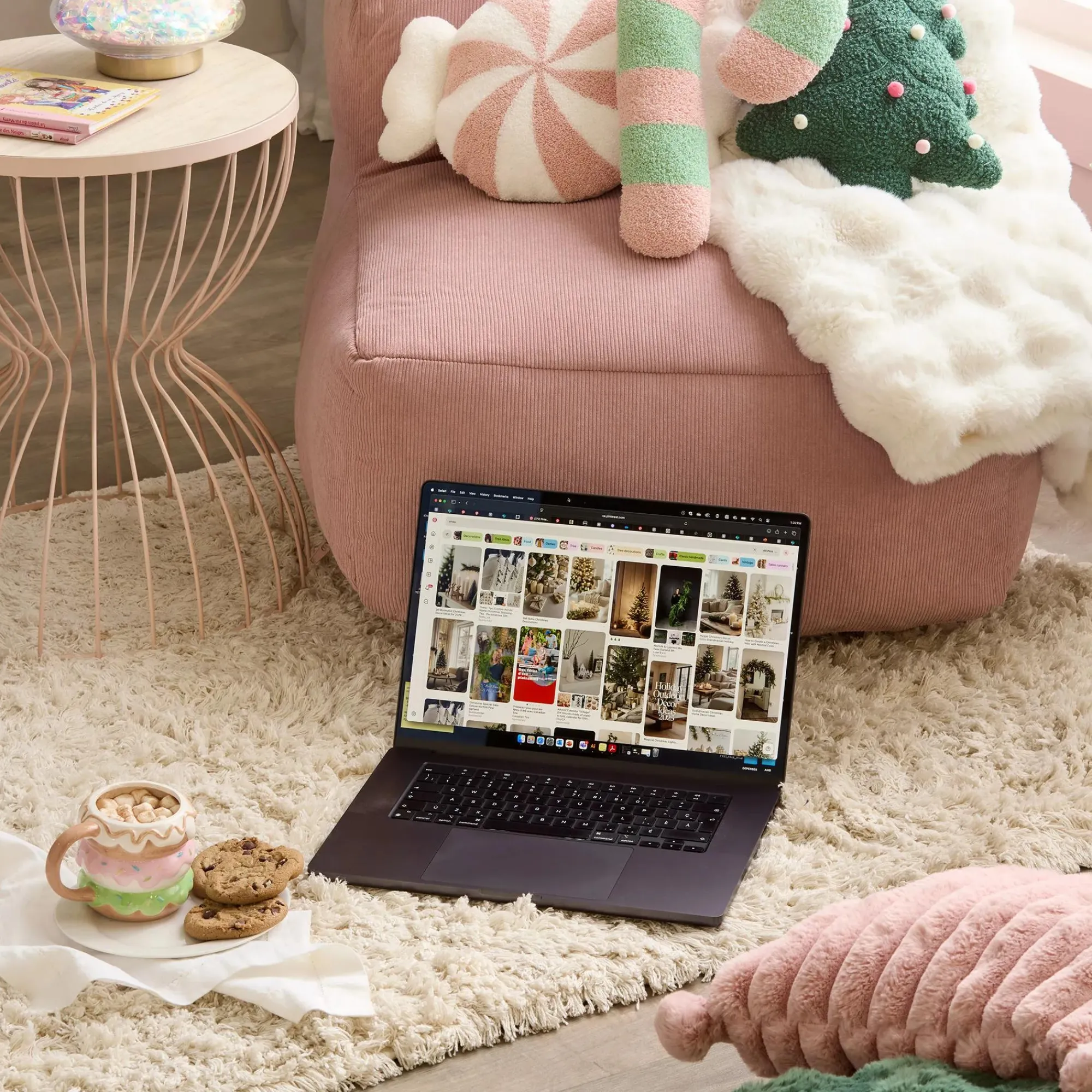 Sale Bouclair Donuts Mug