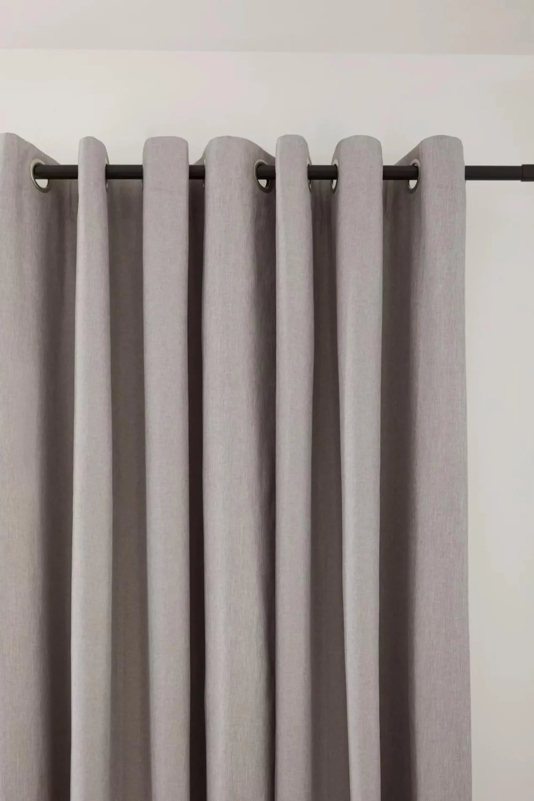 Discount Bouclair Light Grey Chambray Blackout Curtain