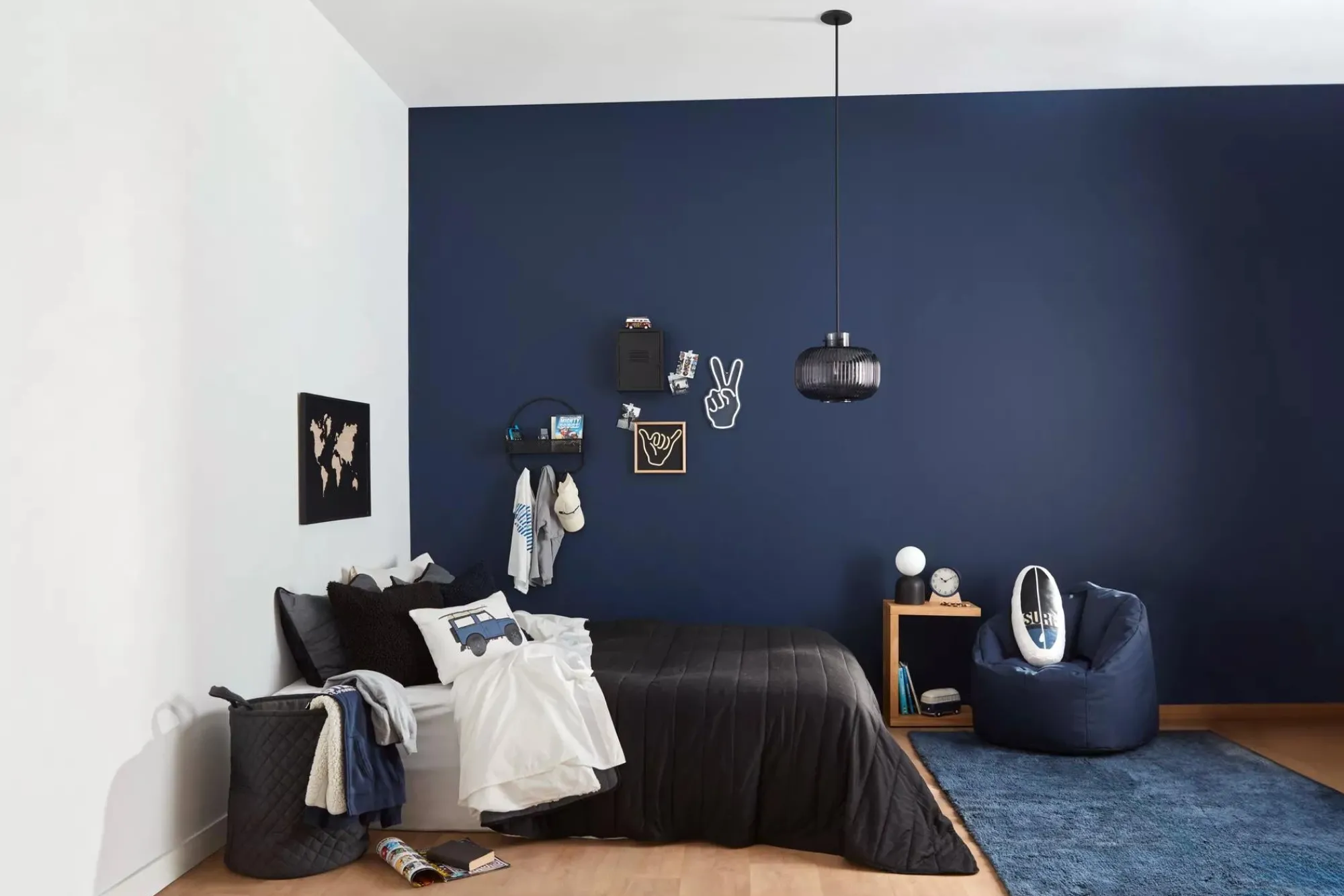 Online Bouclair Peace Sign Neon Light Wall Decor