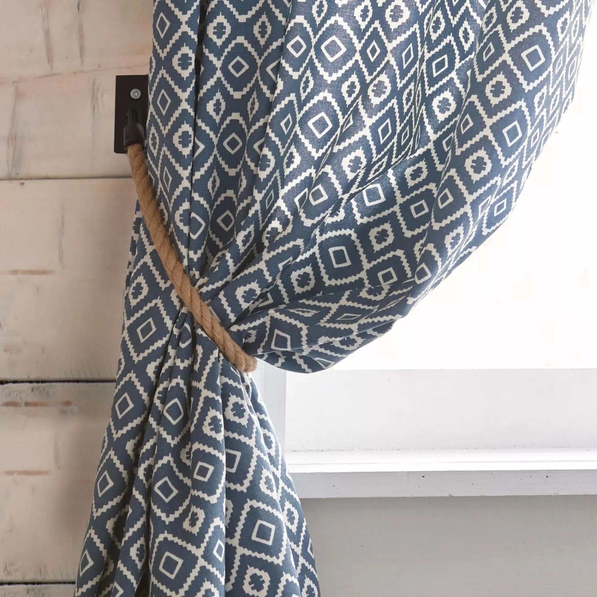 Clearance Bouclair Set of 2 Rope Holdbacks