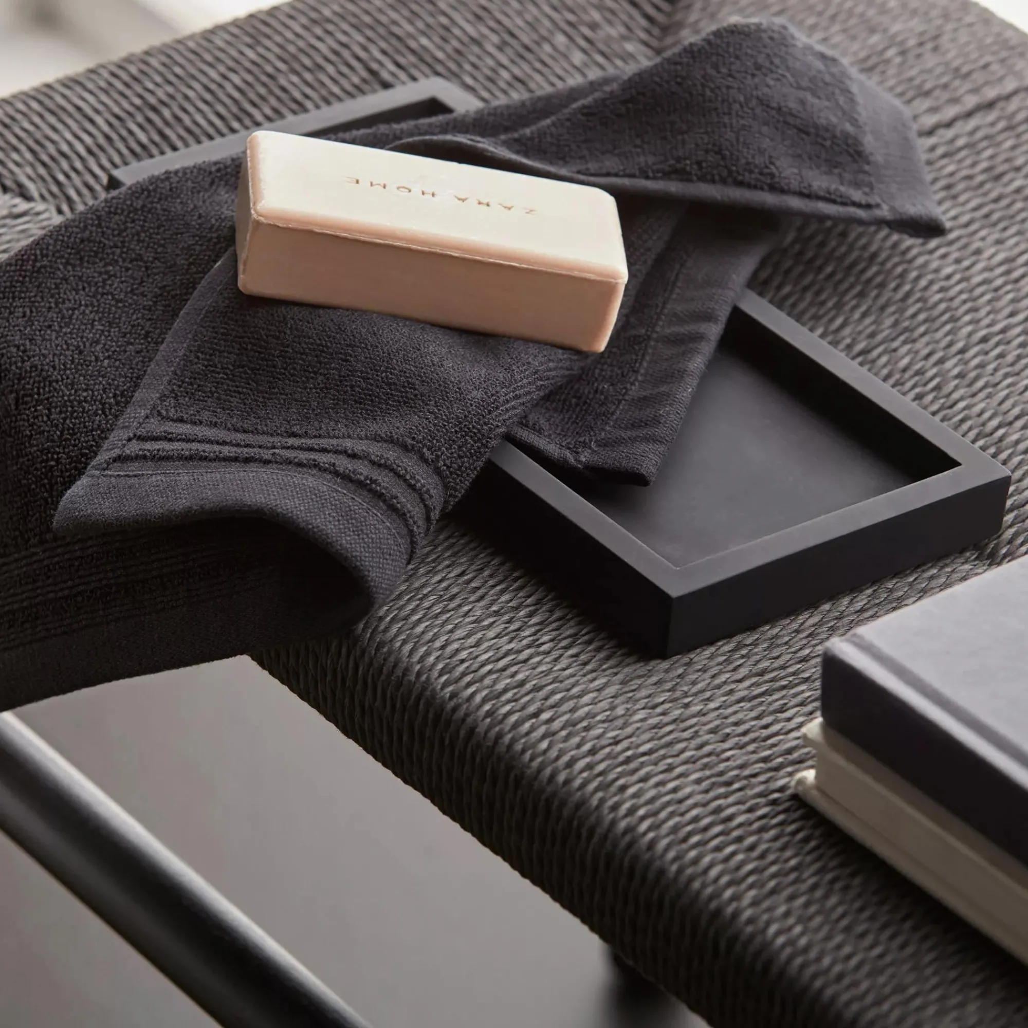 Outlet Bouclair Storage Tray