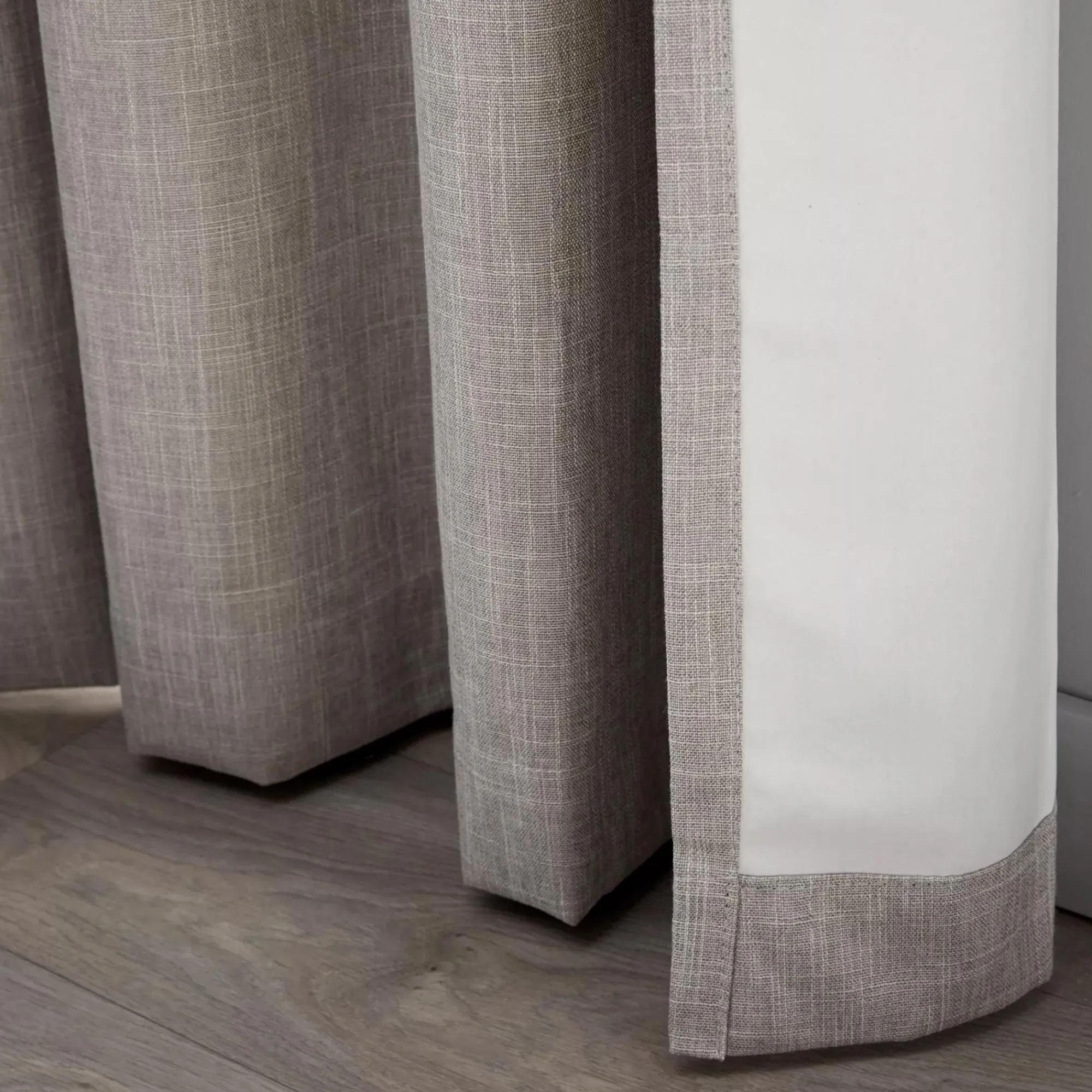 Outlet Bouclair Taupe Chita Blackout Curtain