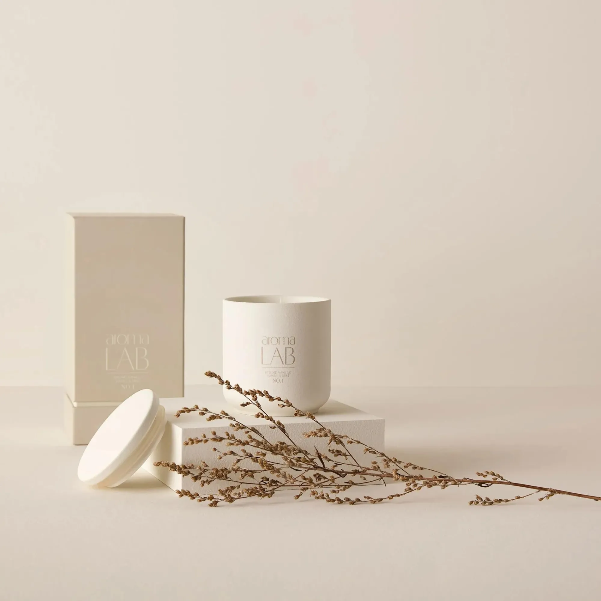 Hot Bouclair Vanilla Mist Candle - Aroma Lab