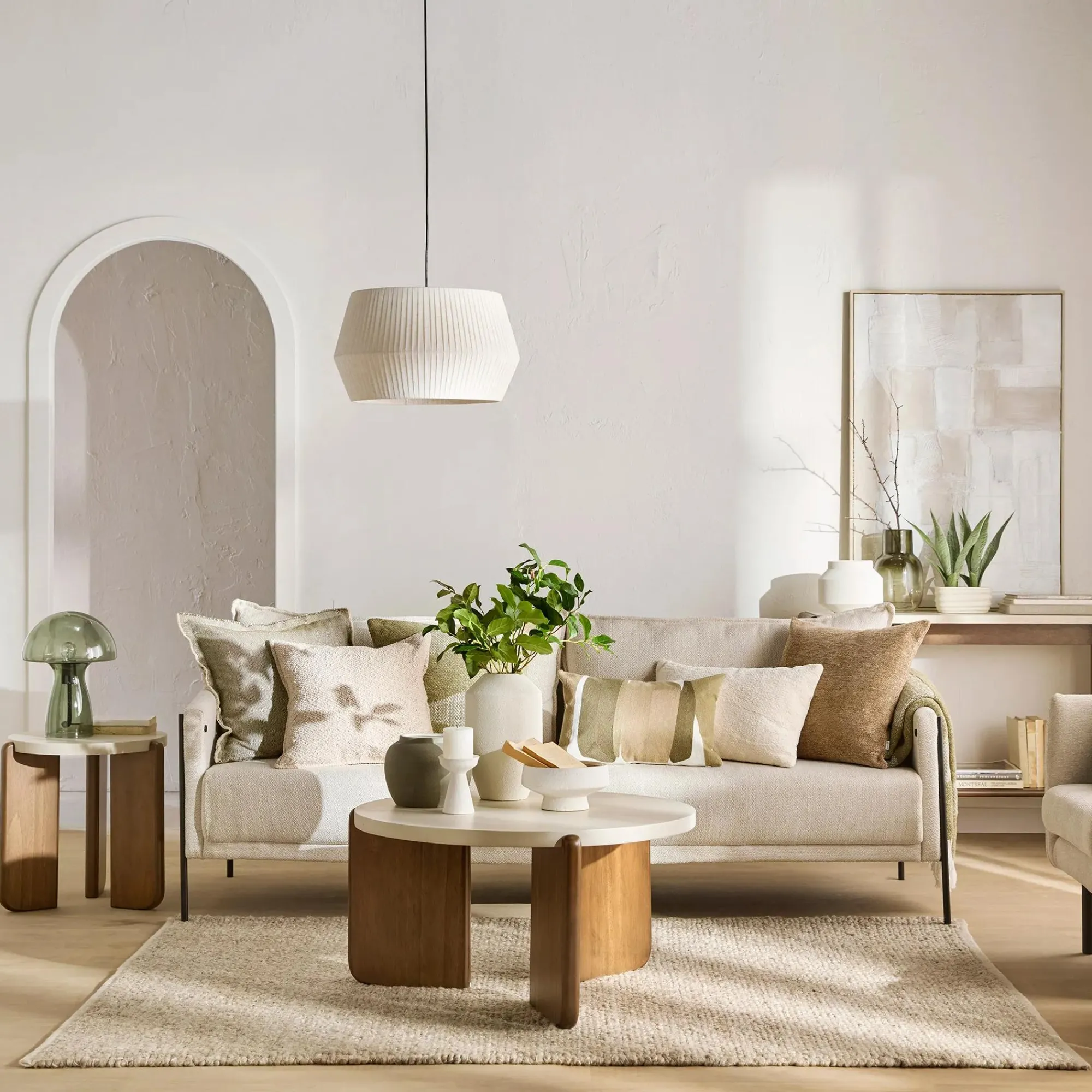 Online Bouclair Walnut Veneer Coffee Table