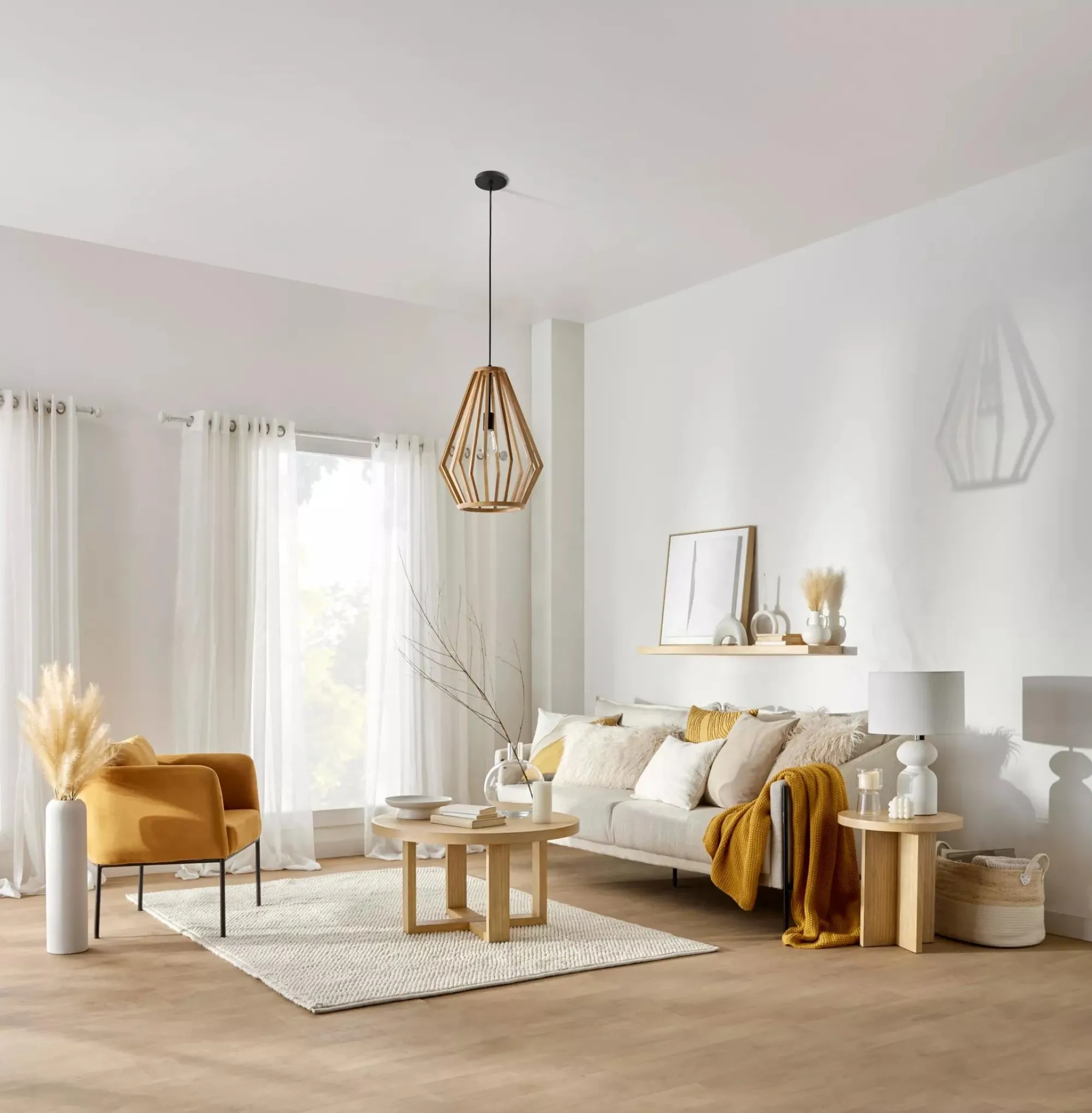 Sale Bouclair Wooden Round Side Table